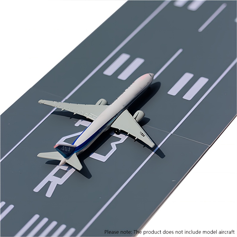 DIY Mini Simulation Passenger Aircraft Model Runway Set